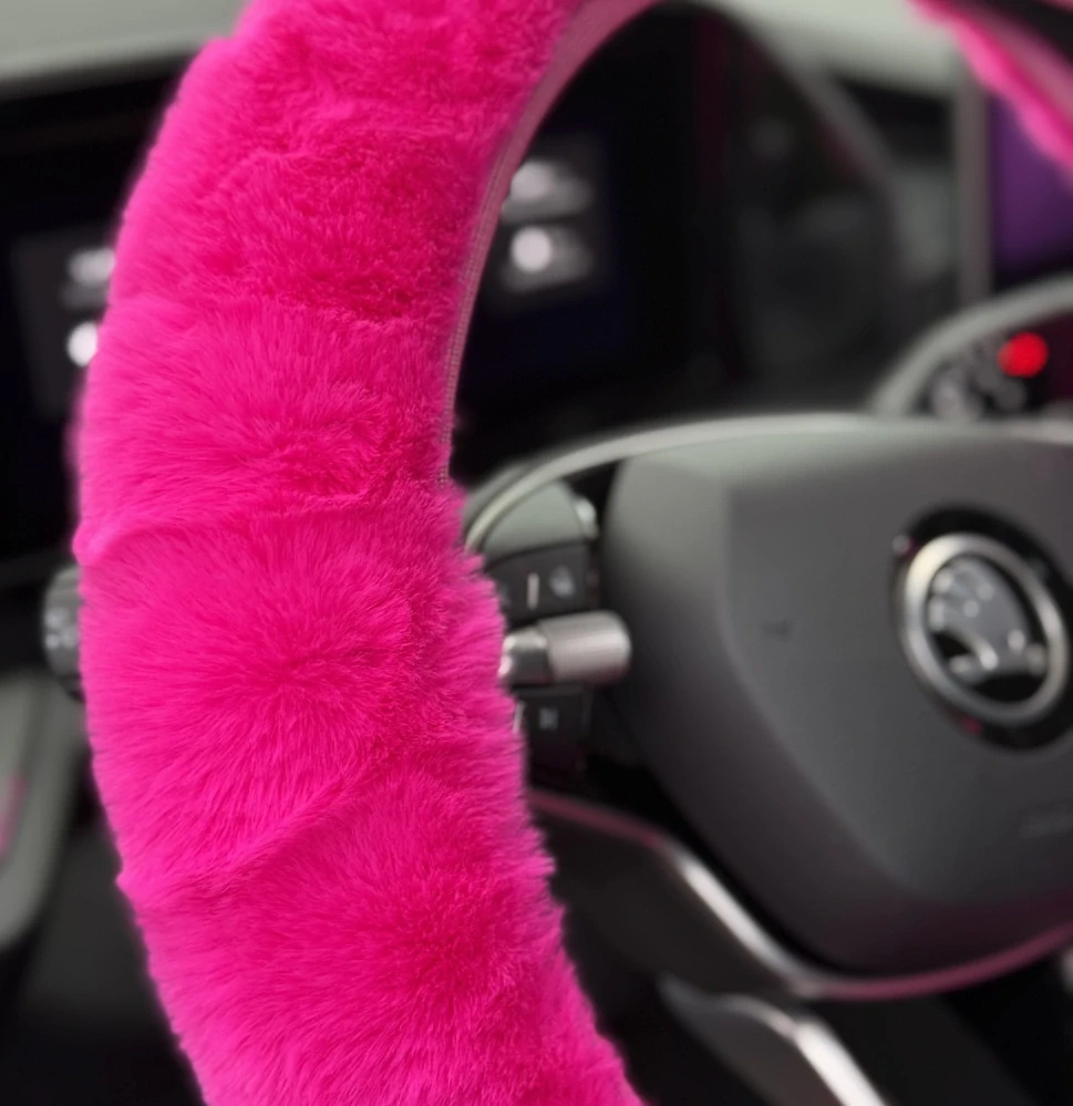 Huňatý poťah na volant Neon Pink