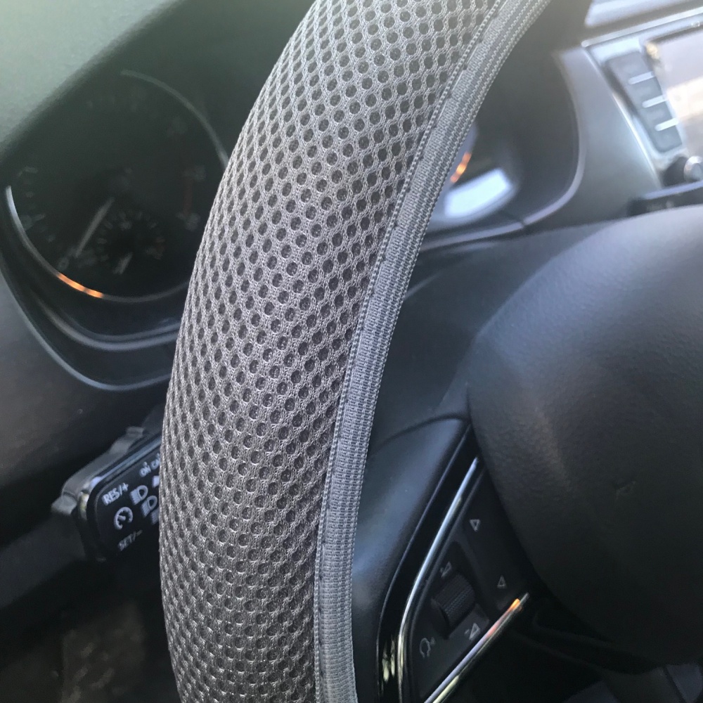 Látkový poťah na volant šedý