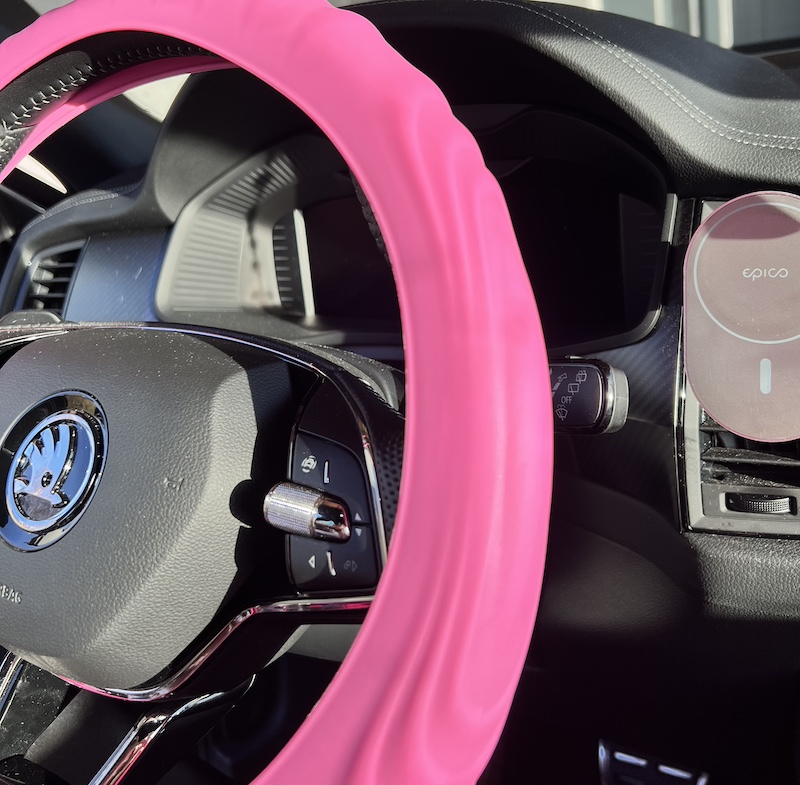 Silikónový poťah na volant GARO s vrúbkammi