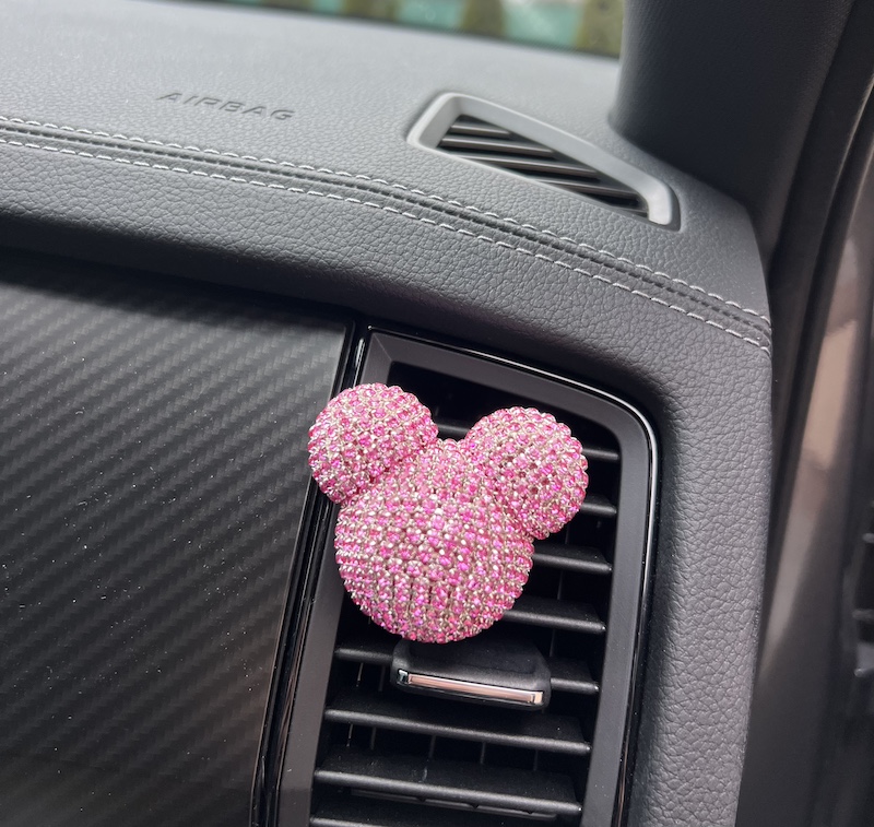 Voňavá myška do ventilácie auta