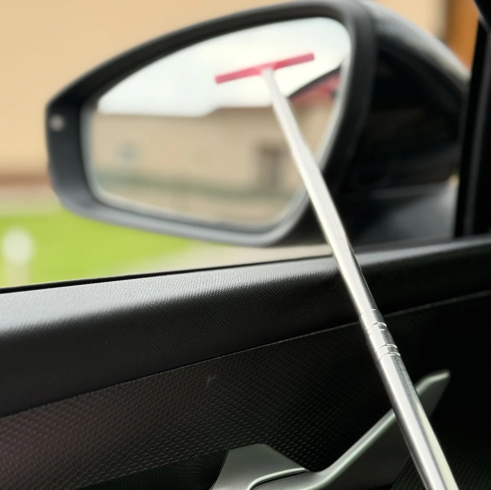 Teleskopická tyč na zrkadlo